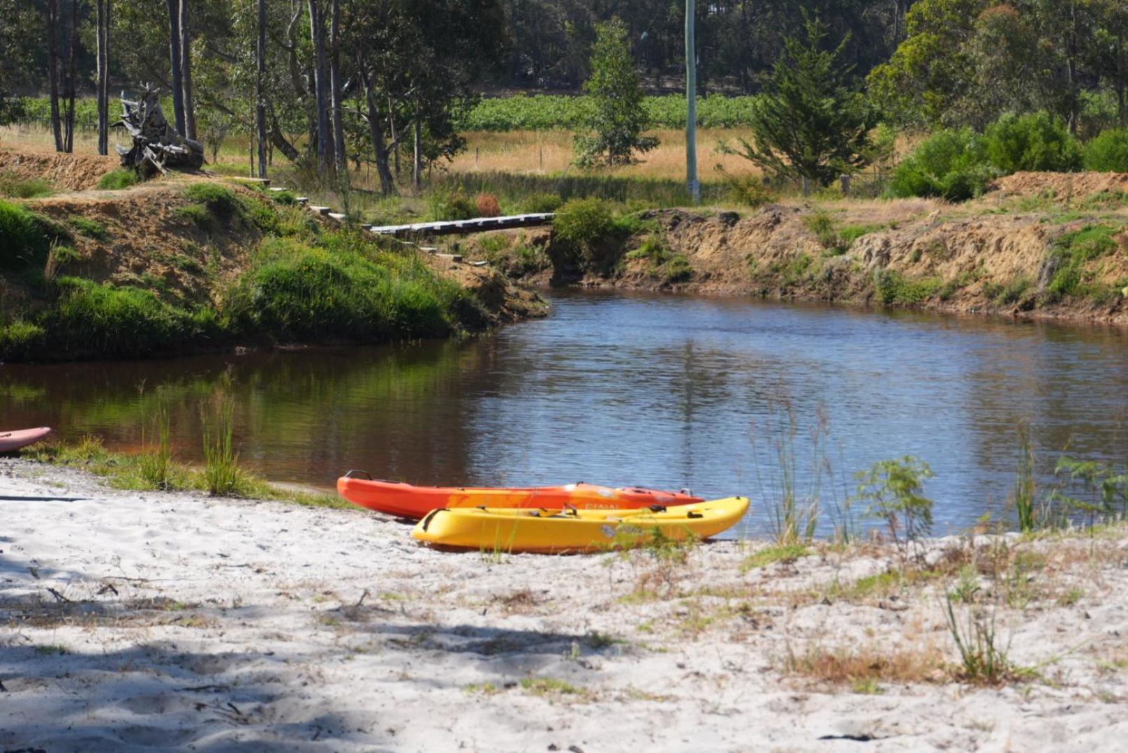 Silversprings Spa Retreat Pet Friendly Cottages And Glampings Metricup Exterior foto