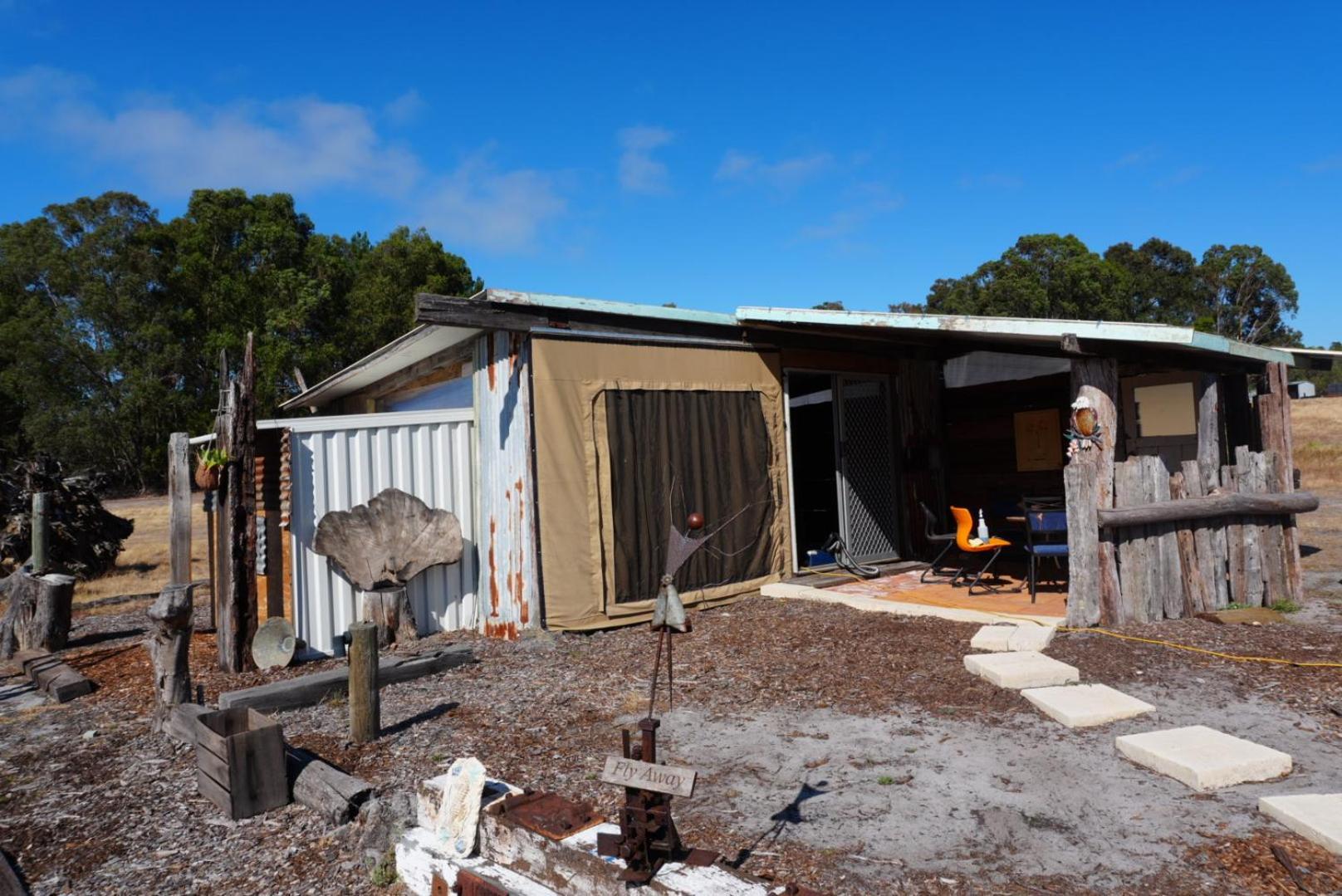 Silversprings Spa Retreat Pet Friendly Cottages And Glampings Metricup Exterior foto