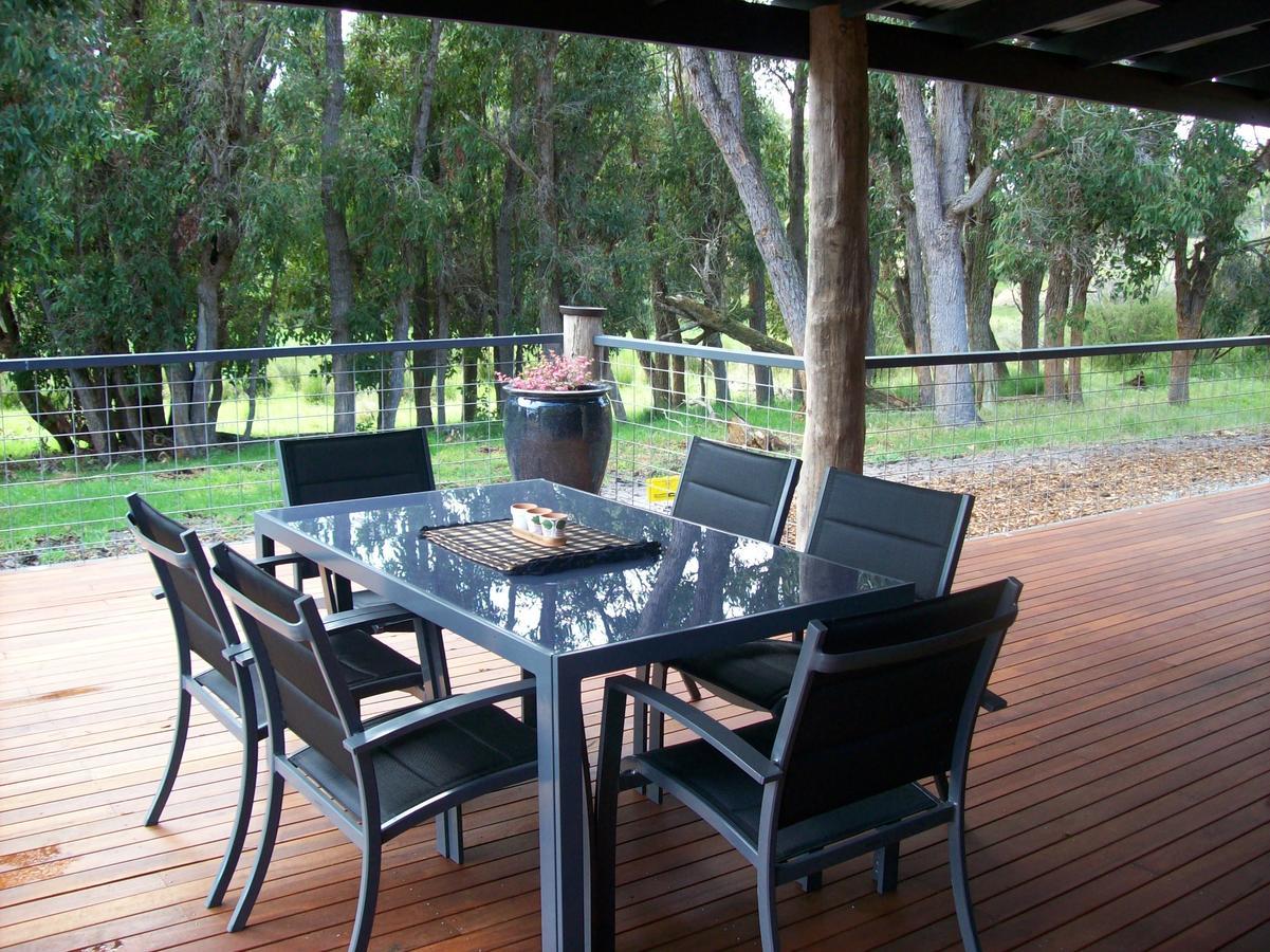 Silversprings Spa Retreat Pet Friendly Cottages And Glampings Metricup Exterior foto